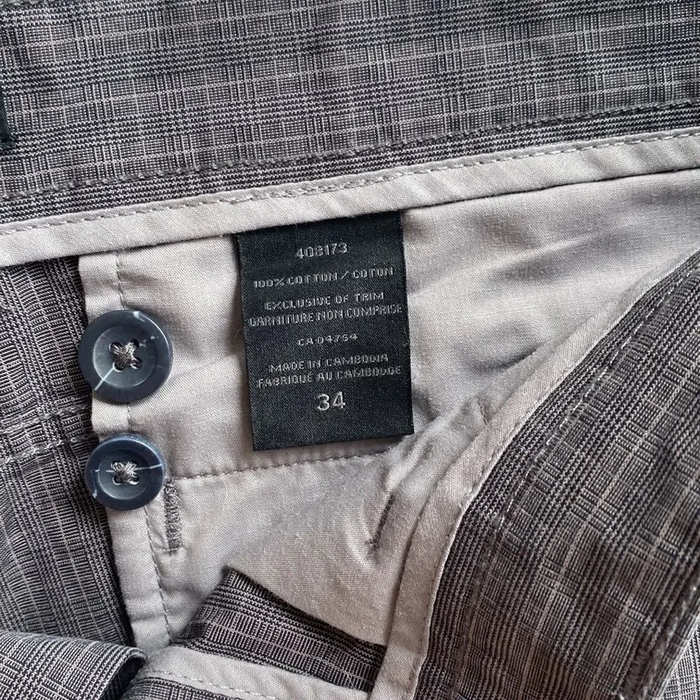 Kenneth Cole Shorts  - Picture 3 of 5